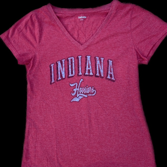 Tops - Indiana University Bloomington Women's V-Neck Tee, Size Small